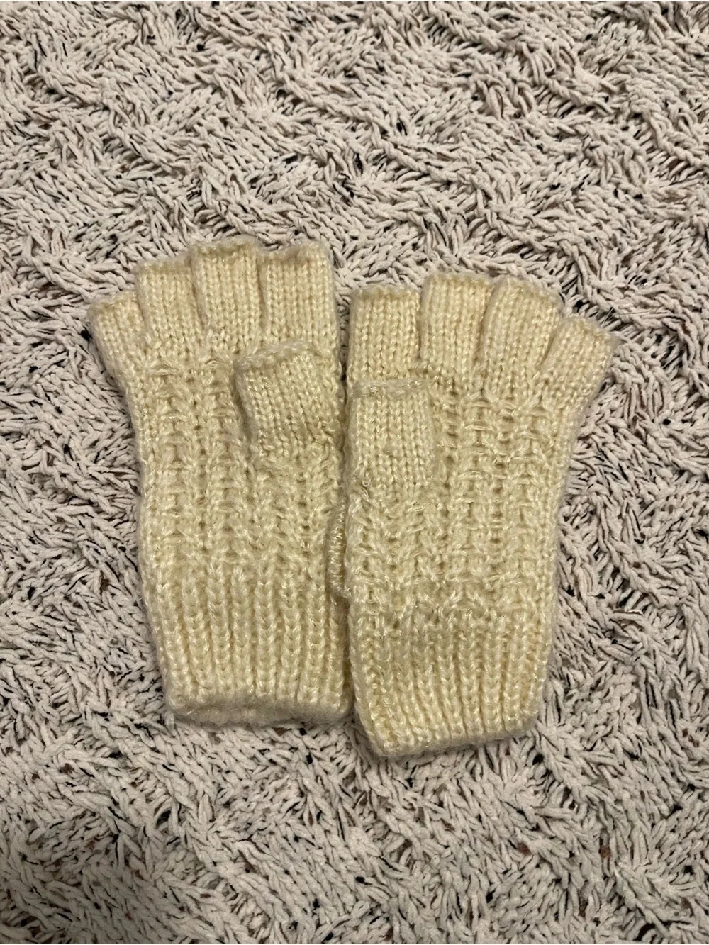 Cozy Cream Knit Fingerless Mittens with Bow Detail